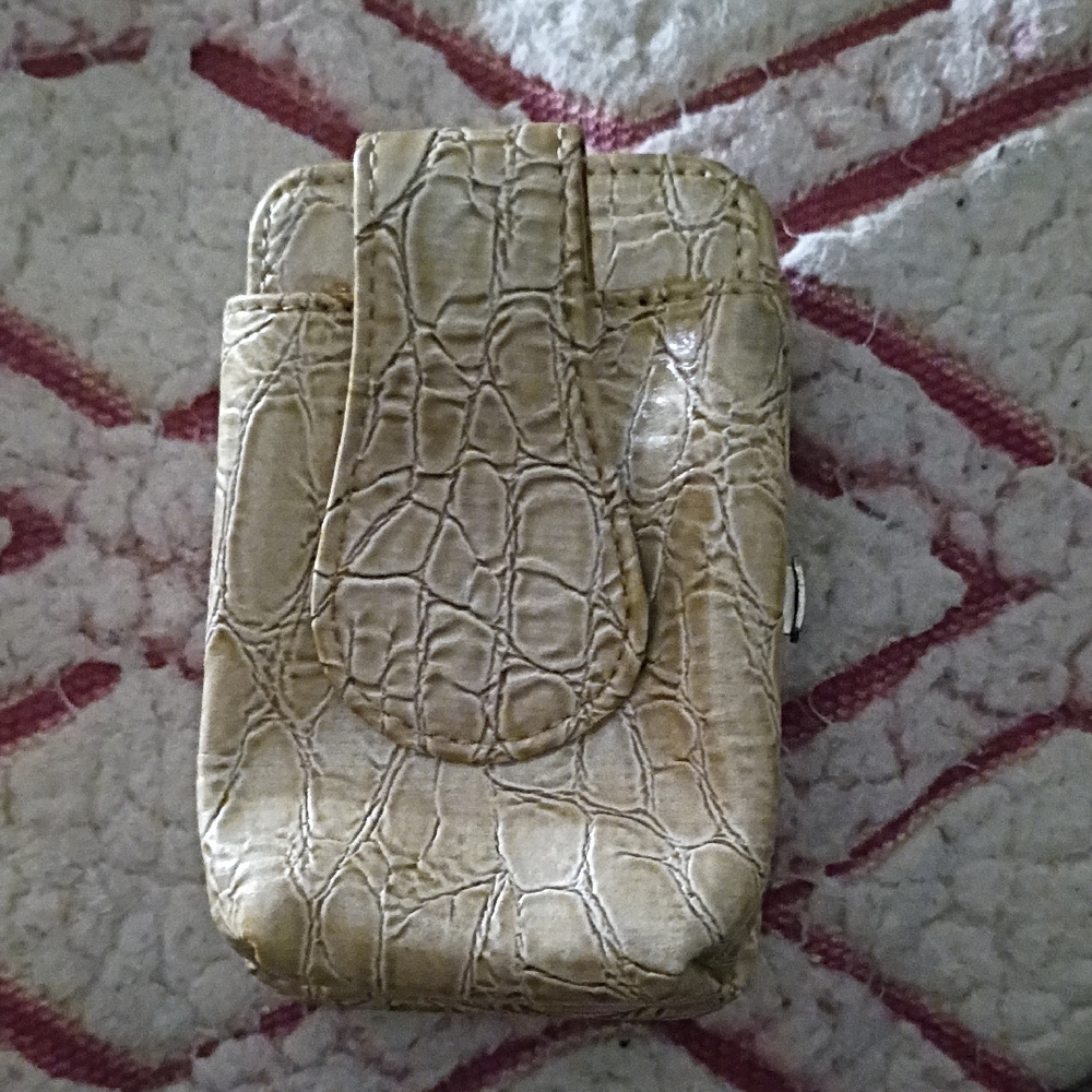 Textured Beige Rectangular Box - image 4